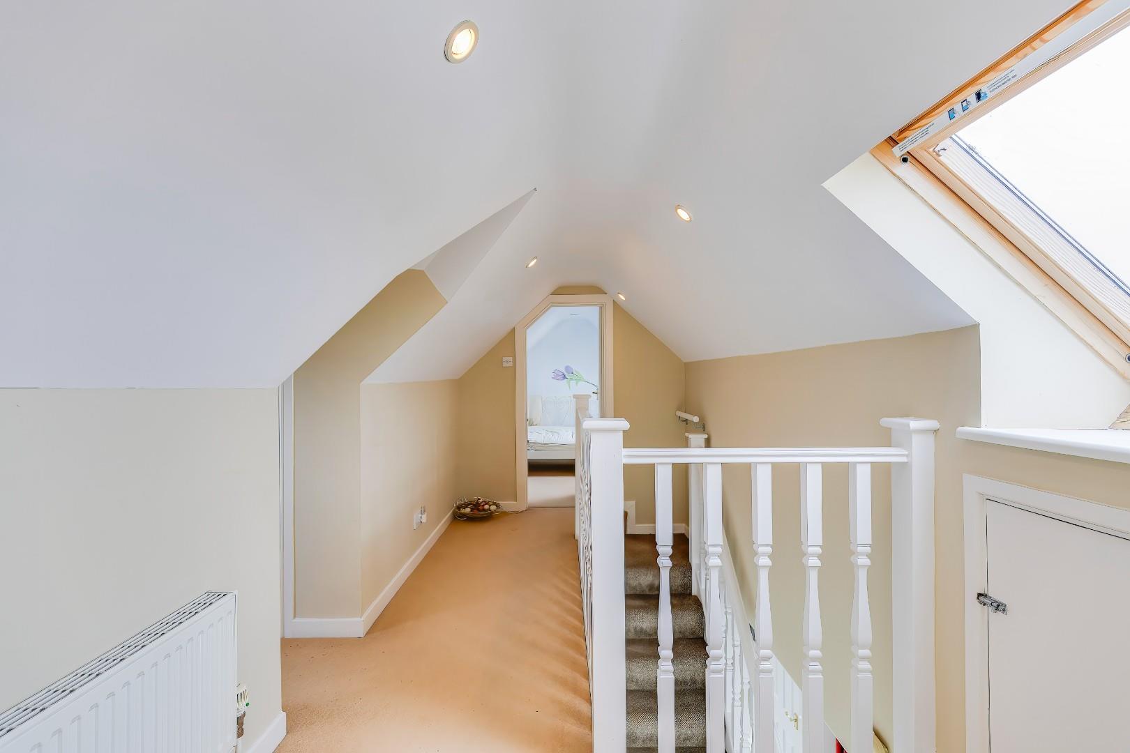 23 Knowbury Avenue, Penarth, CF64 5RX